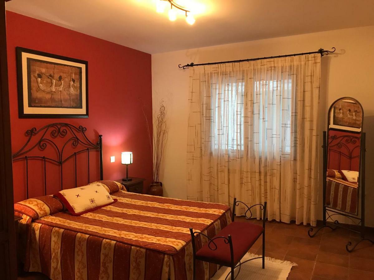 Casa Rural La Ibienza Zarzuela del Pinar Luaran gambar
